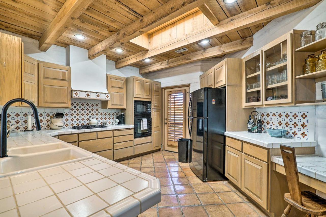 Las Cruces Home La Casa Blanca With Courtyard Εξωτερικό φωτογραφία