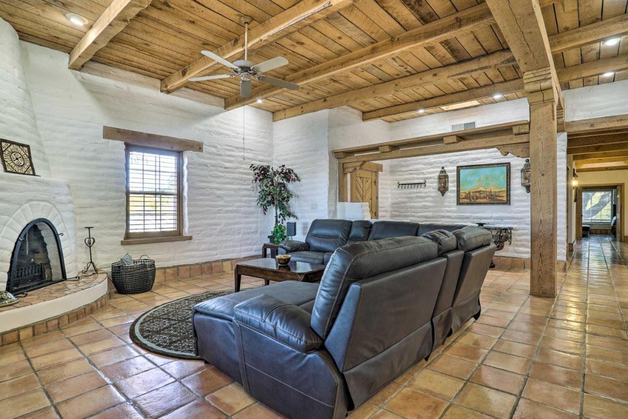 Las Cruces Home La Casa Blanca With Courtyard Εξωτερικό φωτογραφία